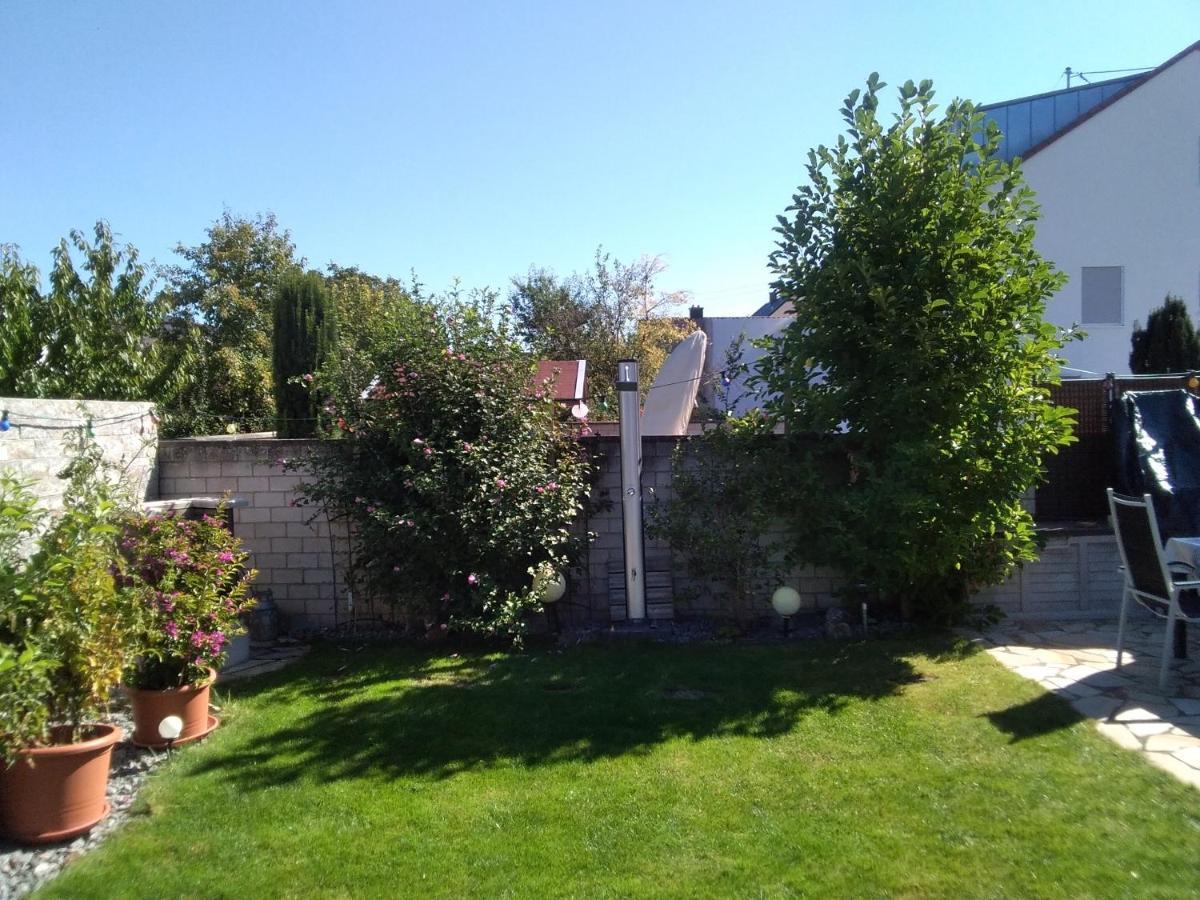 Ferienhaus Fam. Bisgen Niederkirchen bei Deidesheim Exteriör bild